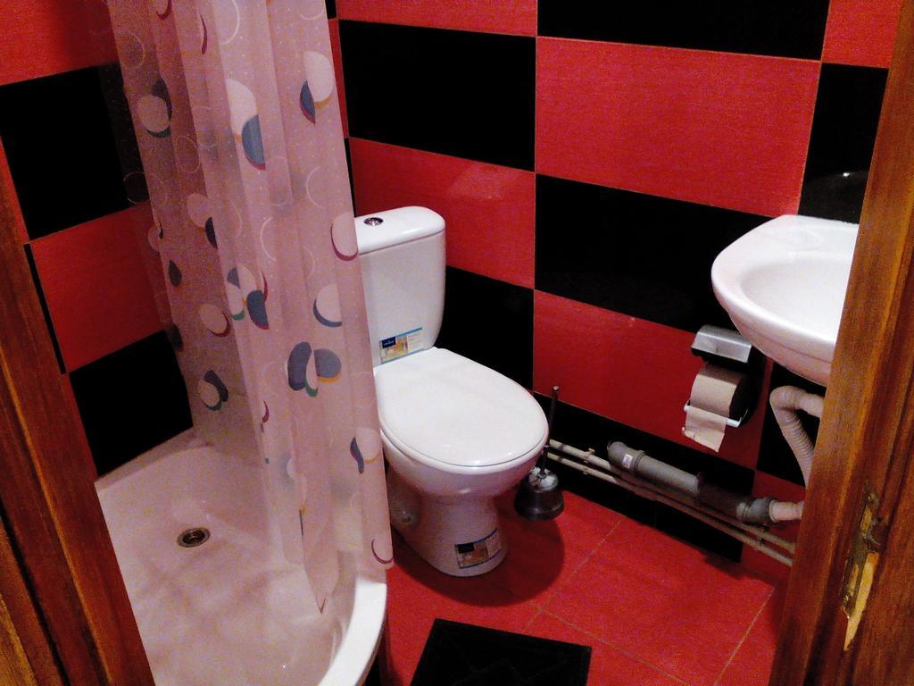 Hostel On Flotska İvano-Frankivsk Dış mekan fotoğraf